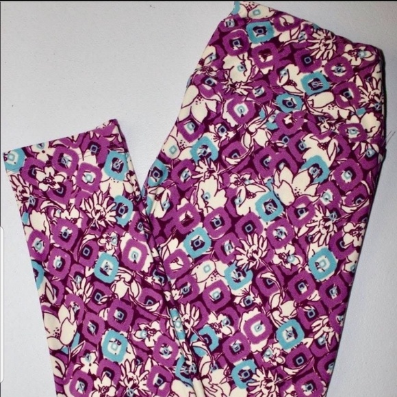 Lularoe OS Leggings - Picture 2 of 4
